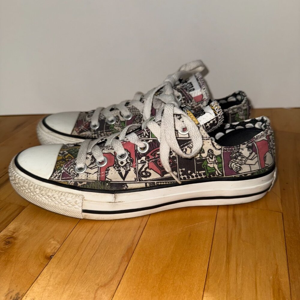 Converse Low Tops Chuck Taylor All Stars Comic Strip Unisex Mens‎ 5, Women's 7 - Picture 2 of 9